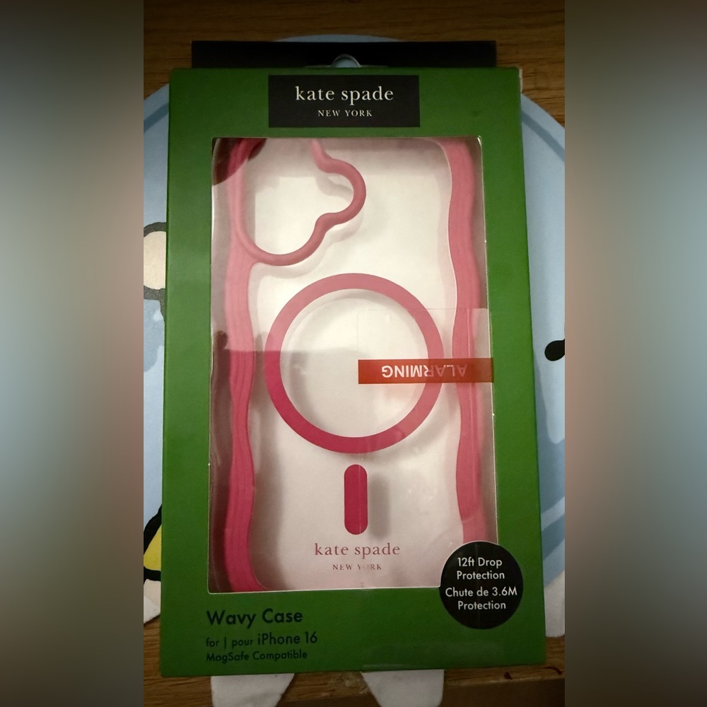 Kate Spade Pink Wavy iPhone 16 Case